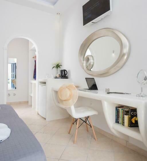 スーペリアールーム, Anezina Villas