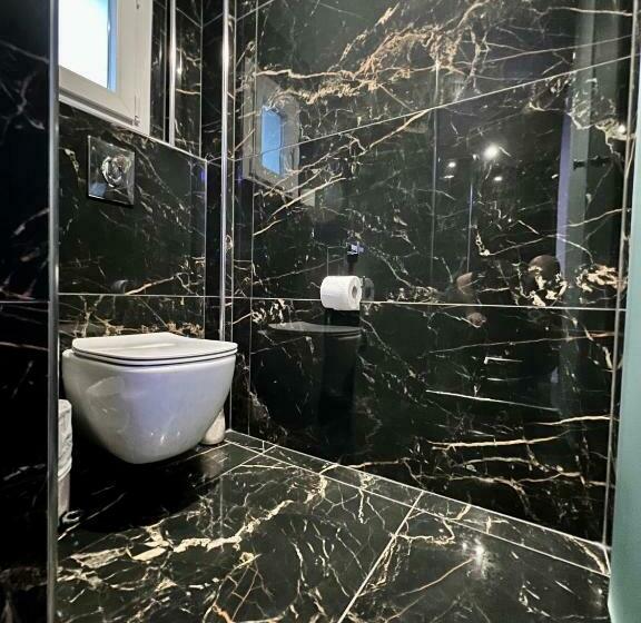 スーペリアールーム, Anezina Villas