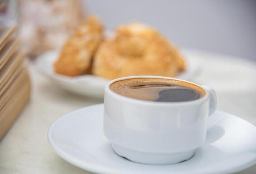 スーペリアールーム, Anezina Villas