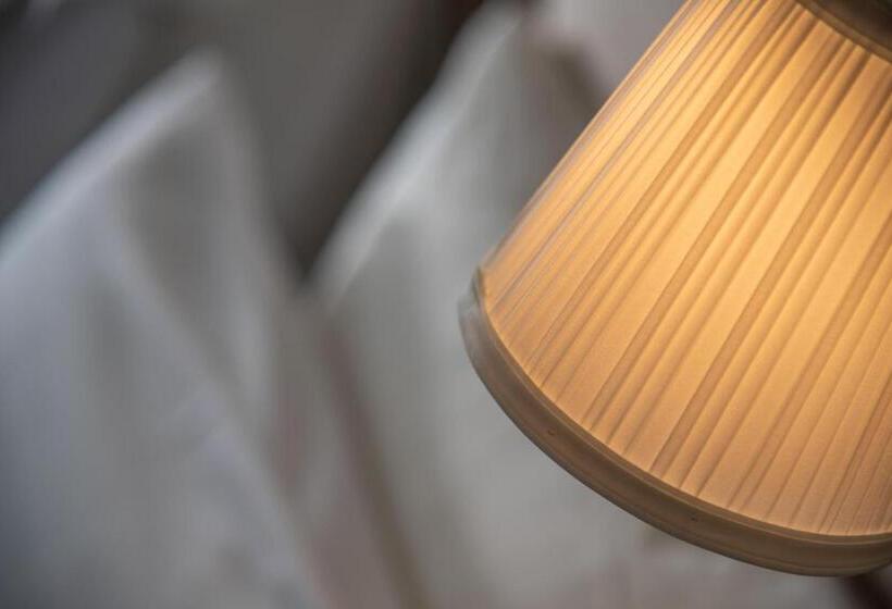 プールの見える１ベッドルームアパートメント, Anezina Villas