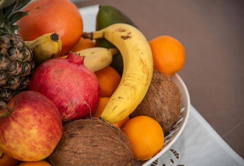 プールの見える１ベッドルームアパートメント, Anezina Villas