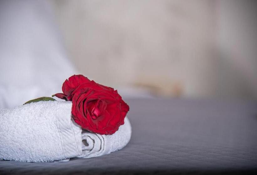 Family flat with pool view, Anezina Villas