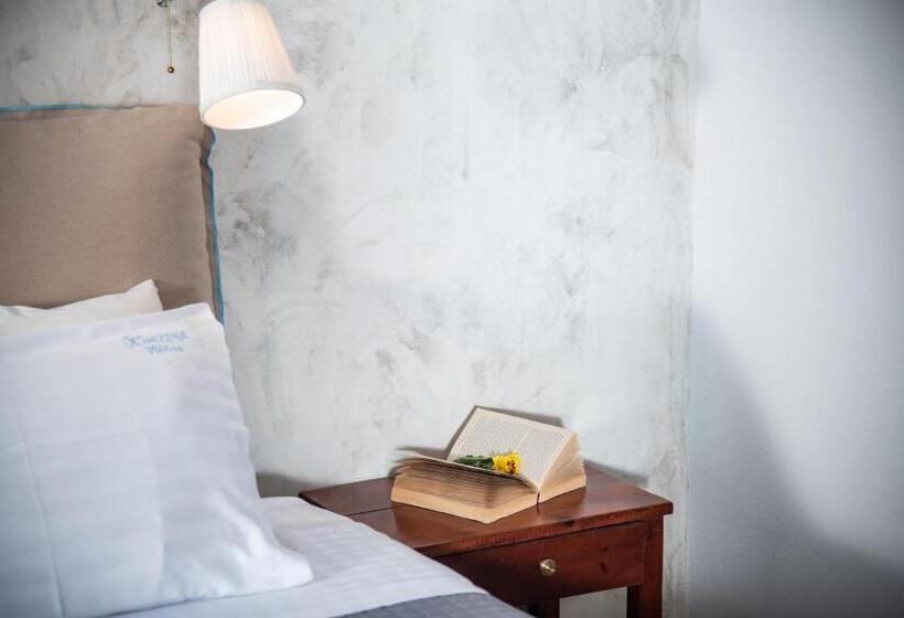 プールの見える１ベッドルームアパートメント, Anezina Villas