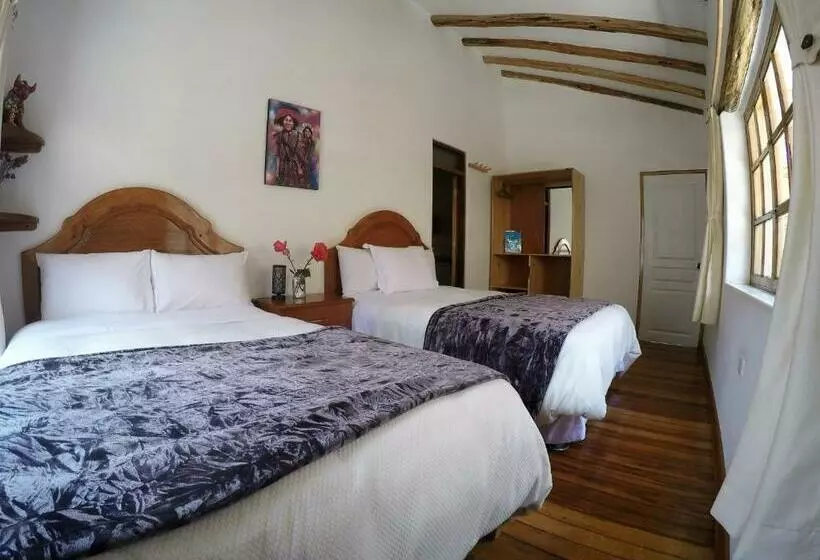 اتاق سوپریور, Parwa Guest House