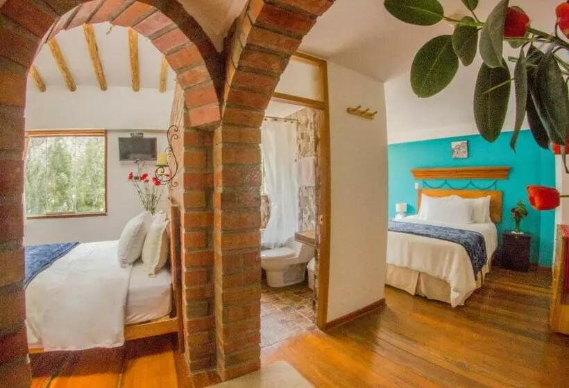 سوییت خانوادگی, Parwa Guest House