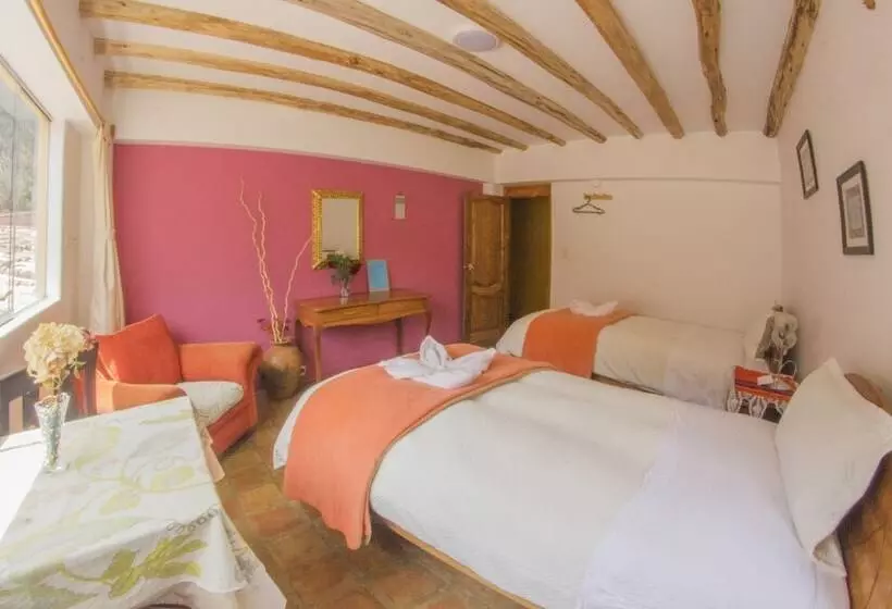 اتاق استاندارد, Parwa Guest House