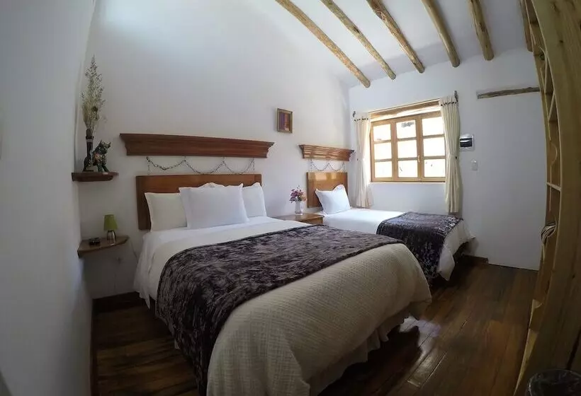 اتاق خانوادگی, Parwa Guest House