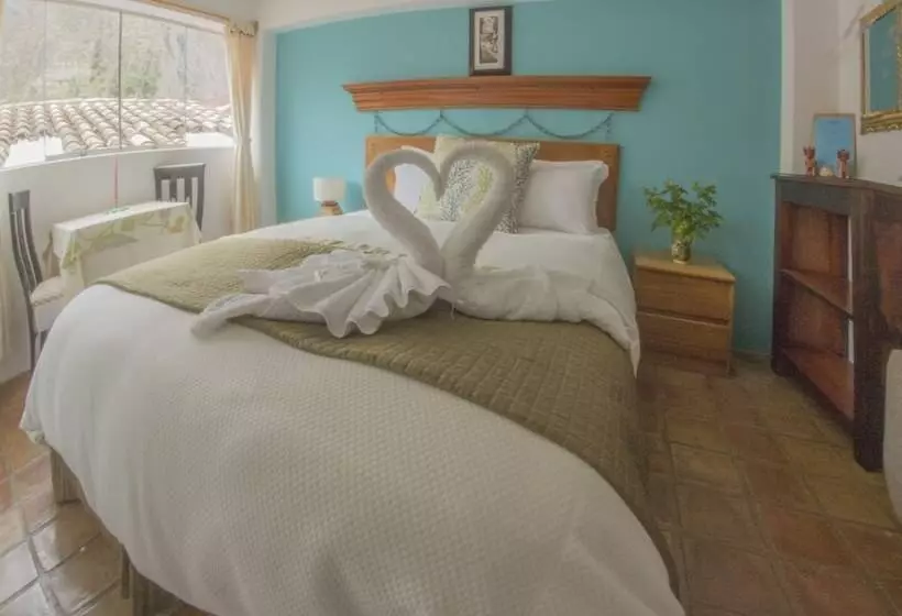 اتاق لوکس, Parwa Guest House