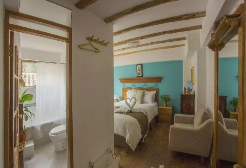 اتاق لوکس, Parwa Guest House
