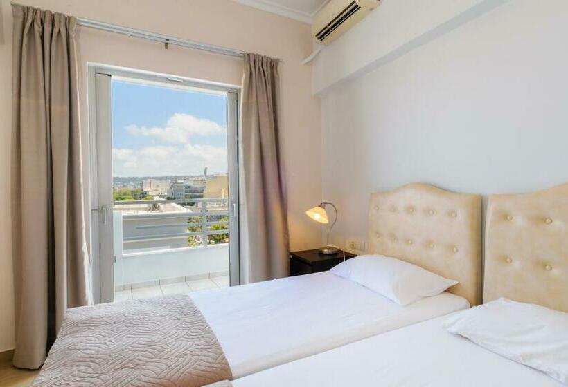 Четырехместный Номер Стандарт, Archontiki City