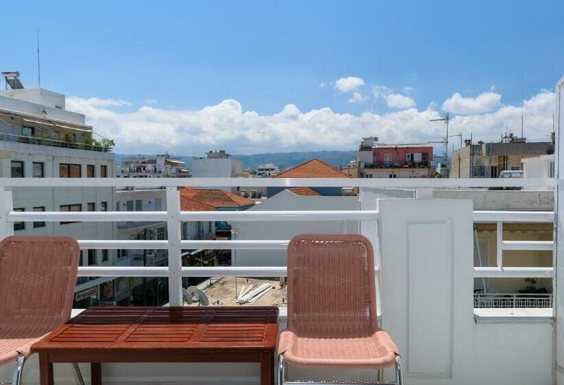 Номер Стандарт Двуспальная Кровать, Archontiki City