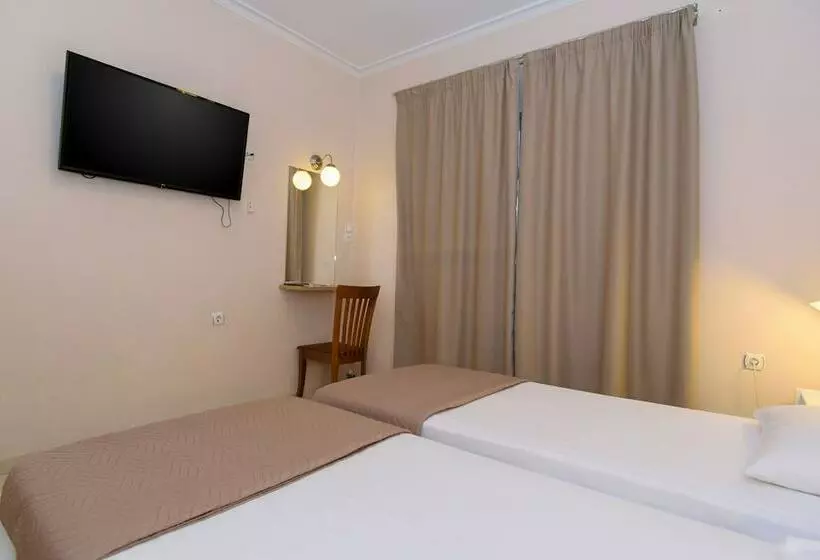Economy Triple Room, Archontiki City