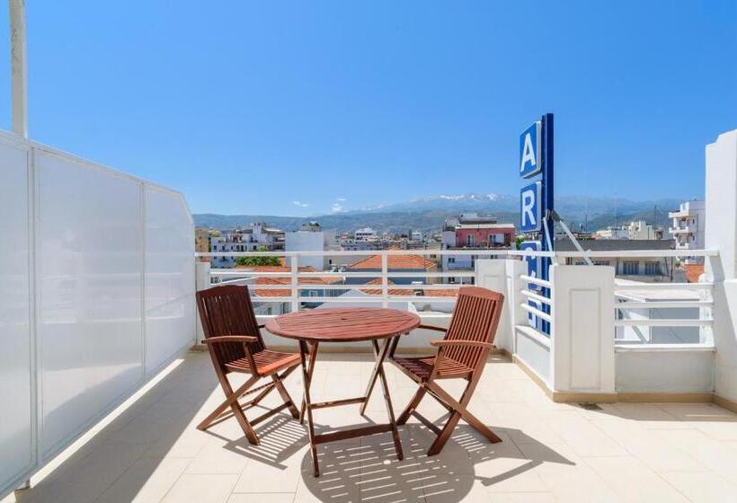 Четырехместный Номер Superior, Archontiki City