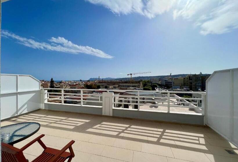 Номер Стандарт Индивидуальный, Archontiki City