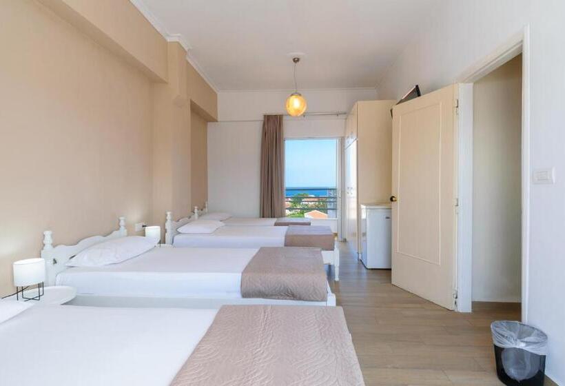 Семейный Номер Superior, Archontiki City