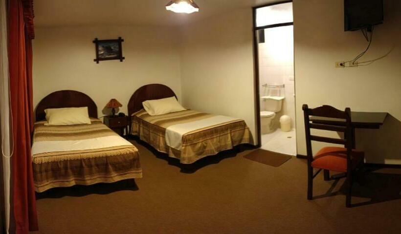 חדר סטנדרט, Benavides