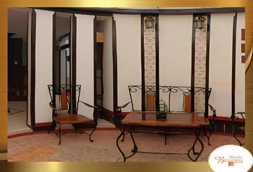 חדר סטנדרט, Benavides