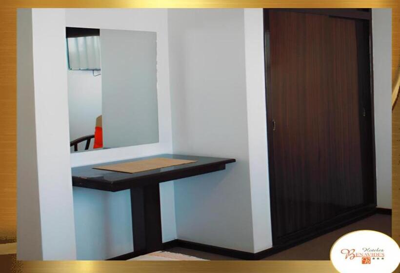 סוויטה, Benavides