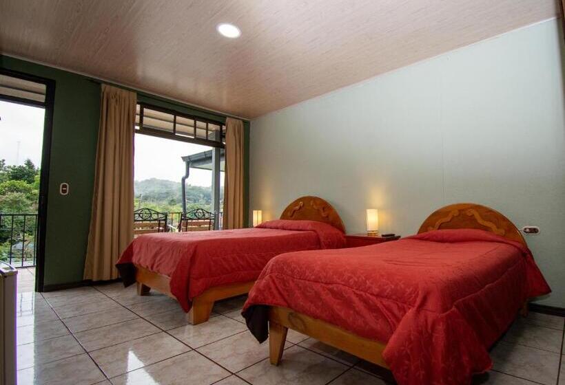 3-Bett-Standardzimmer, Cabinas Eddy B&b