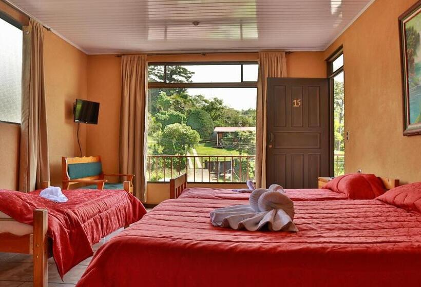 4 Bett Standardzimmer, Cabinas Eddy B&b