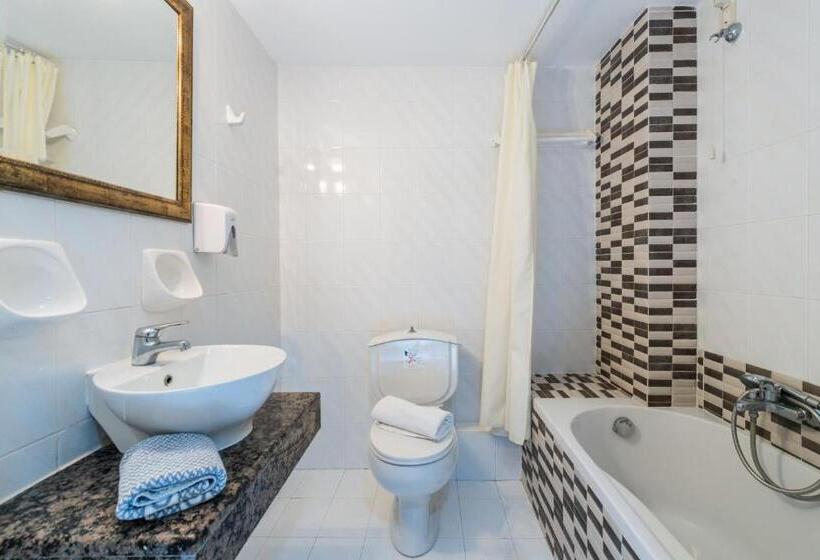 수피리어 룸 산전망, Denny S Inn