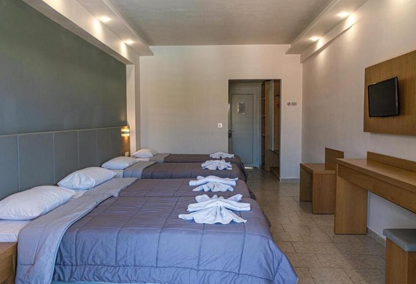 패밀리 룸 가든 전망, Denny S Inn