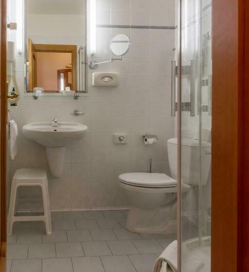 غرفة سوبيريور, Ensana Hvězda  Imperiál  Neapol