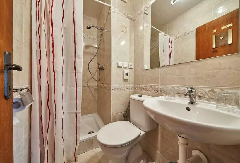 スタンダードトリプルルーム, Horský Hotel žižkova Bouda