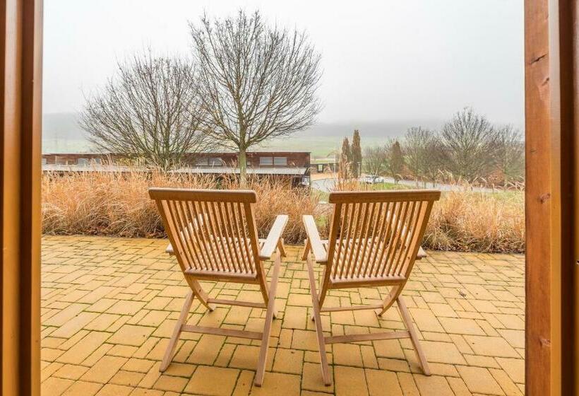 Номер Стандарт, Kaskáda