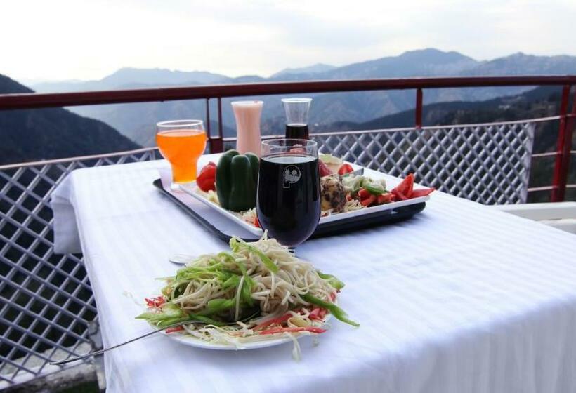 غرفة قياسية سرير كينج, Kufri Pacific Resort