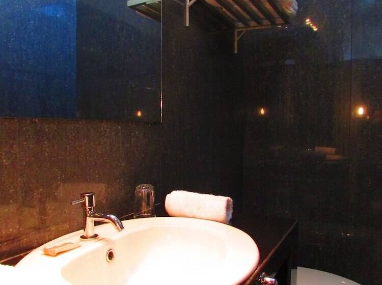 스탠다드 룸, Palau Amazonas