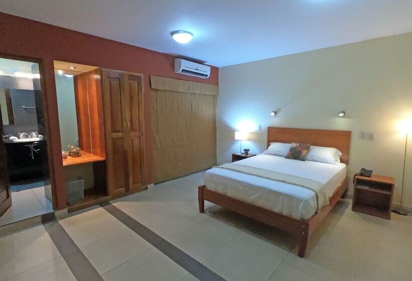 스탠다드 룸, Palau Amazonas