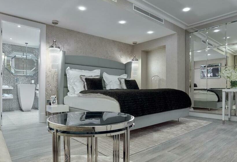 Deluxe Szoba Erkéllyel, Paloma Průhonice