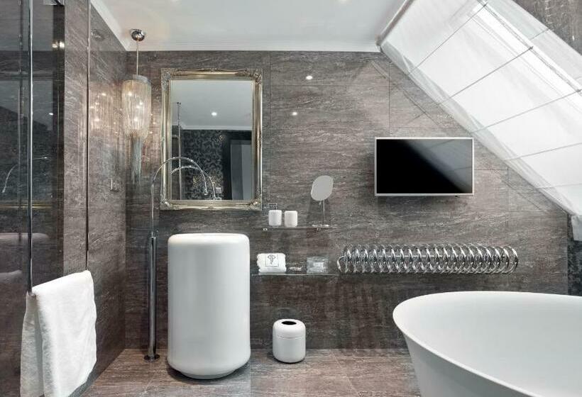 Suite Terasszal, Paloma Průhonice