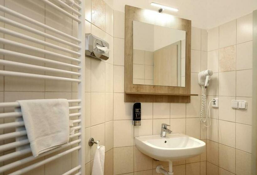 Номер Стандарт, Pension U Tří Sedláků