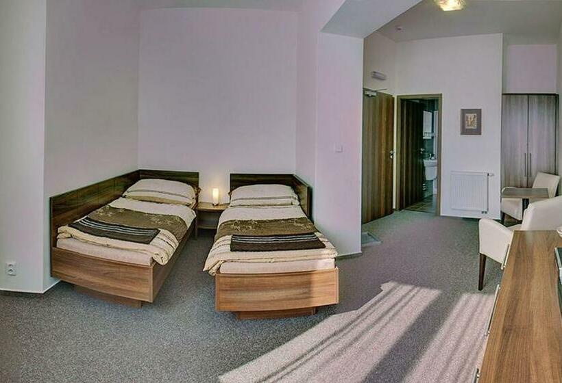 标准间, Penzion Na Dlouhé