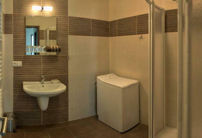 带2个卧室的公寓, Penzion Na Dlouhé