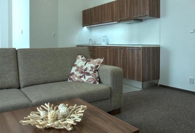 带2个卧室的公寓, Penzion Na Dlouhé