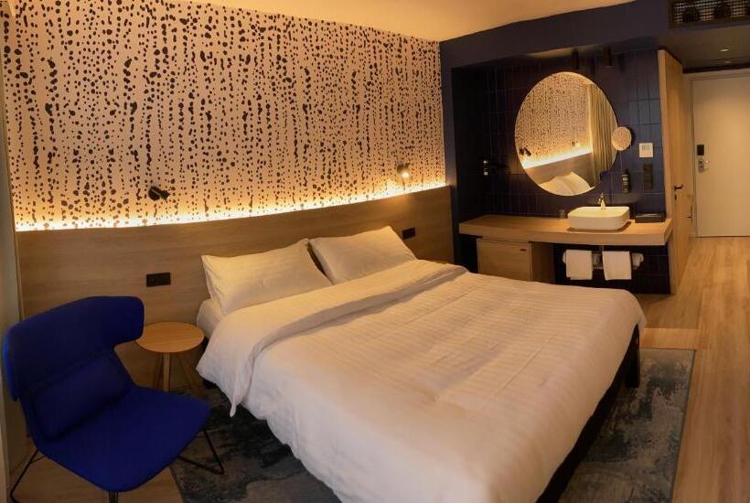 غرفة ديلوكس مزودة بشرفة, Ibis Styles Relax Roznov Pod Radhostem