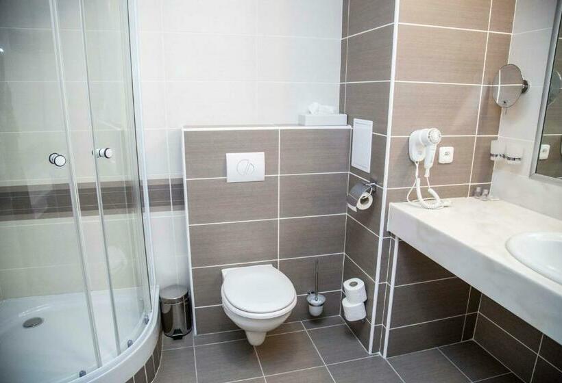 スタンダードルーム, S Centrum Děčín