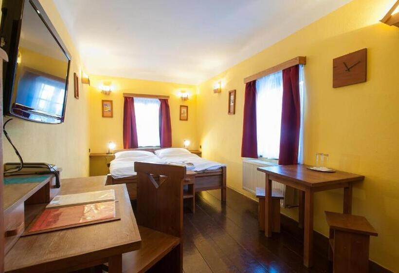 标准间, U Maleho Vitka