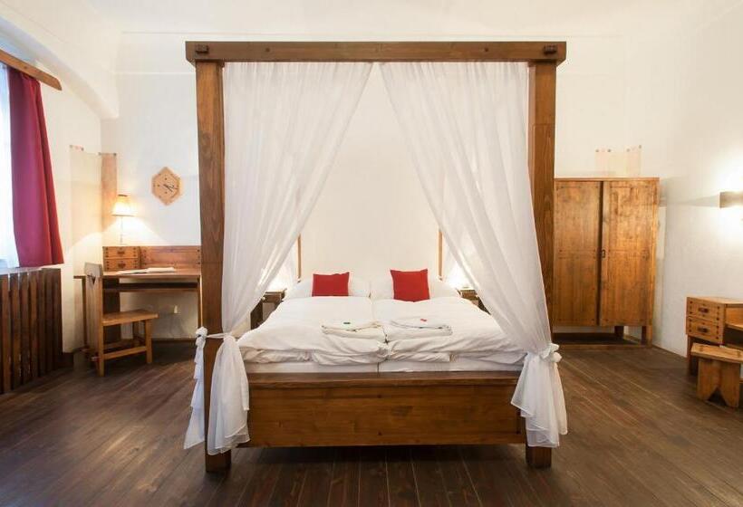 高级大房间, U Maleho Vitka