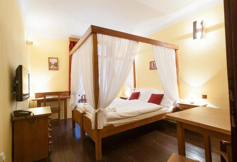 四人标准间, U Maleho Vitka