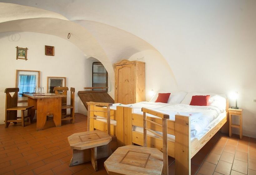 标准间, U Maleho Vitka