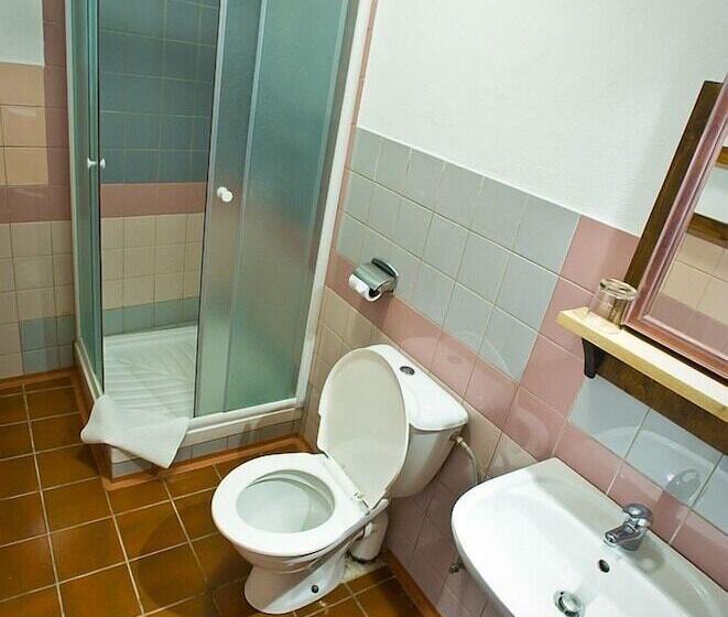 四人标准间, U Maleho Vitka