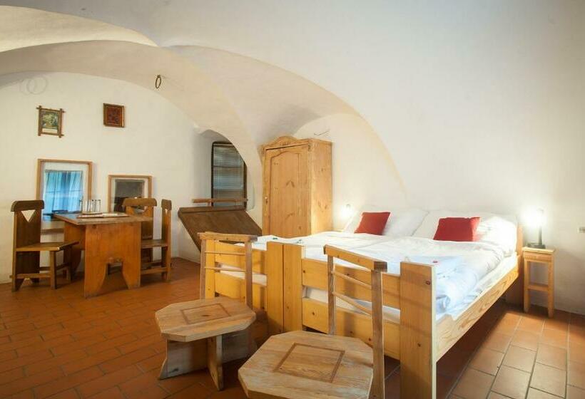 标准间, U Maleho Vitka