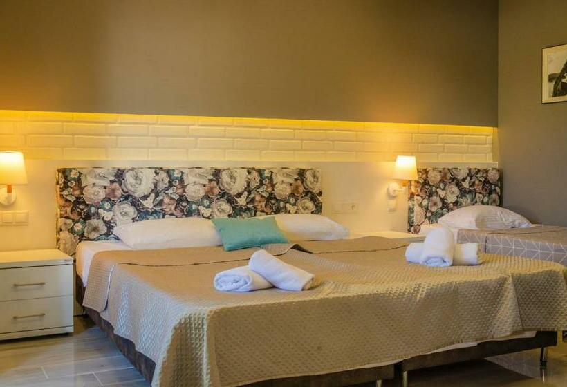 豪华三人间, Villa Eden