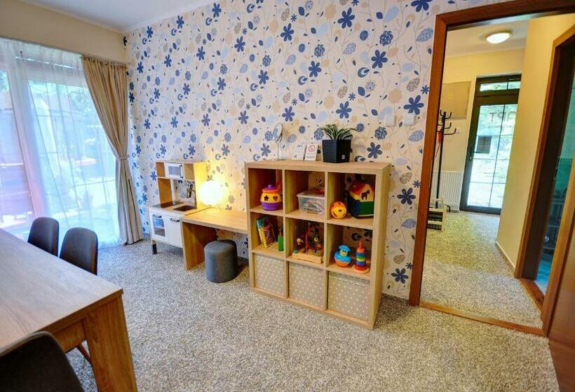 شقة غرفة واحدة مطلة على الحديقة, Wellness Hotel Fénix