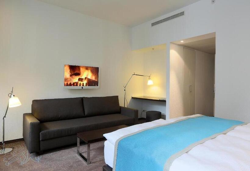 Quarto Superior, Motel One Prague Florentinum