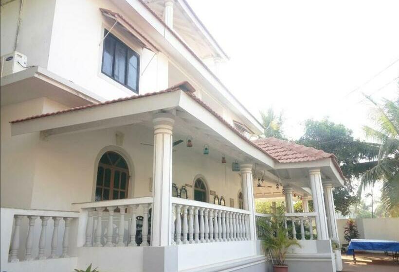 Апартаменты 1 Спальня с Балконом, Villa Baywalk Goa